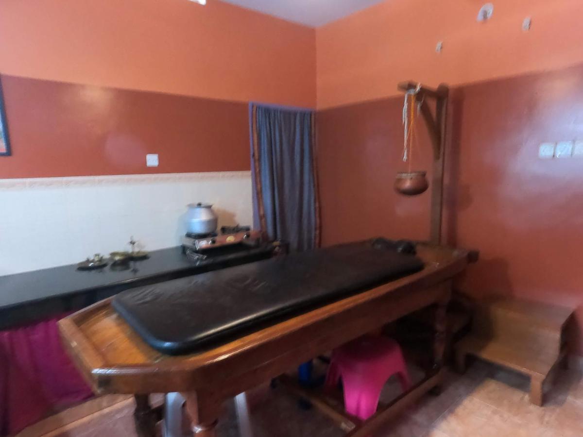 Casa Eva Luna Ayuryoga Retreat Варкала Екстериор снимка